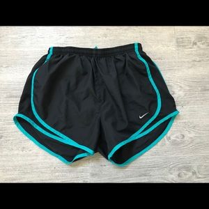 Nike Tempo Running Shorts - Black/Blue